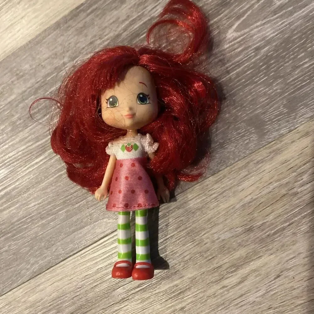 Strawberry Shortcake Doll Lot 3 + Hat Vintage Hasbro Playmates Berry Bitty Toys
